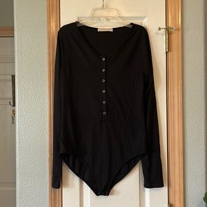 Long sleeve bodysuit. Size L